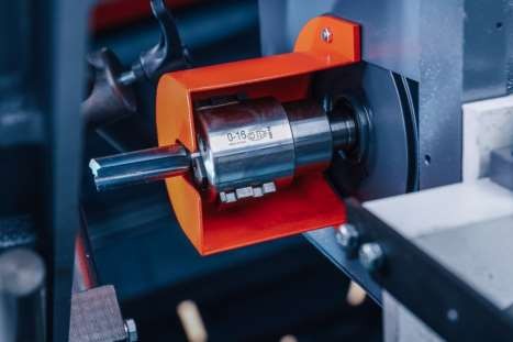 OSTERMANN LBM 200  Универсальный патрон WESTCOTT (Италия)  Настраивается на любой диаметр хвостовика от 0 до 16 мм, нет необходимости менять цанги 