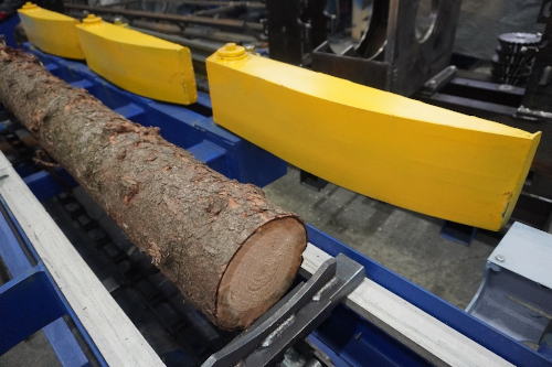 EcoWood LCC-1100  Устройство сброса бревен  Устройство сброса бревен в карман-накопитель  Срабатывает по датчику 