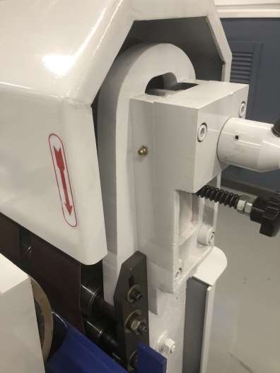 EcoWood MS60-2  Пресс масленки  Все движущиеся и трущиеся узлы для удобства обслуживания снабжены пресс масленками 