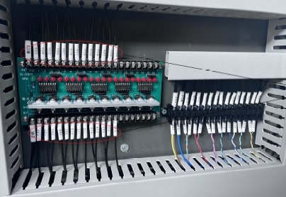 IRONMAC IB-CNC  Маркировка проводки  Позволяет быстро обслуживать оборудование, обнаруживать перебои в сети 